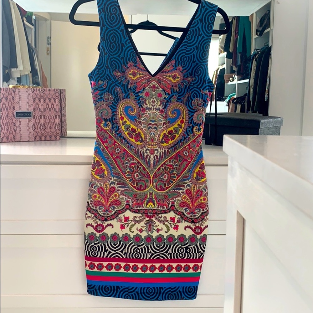 Bebe dres